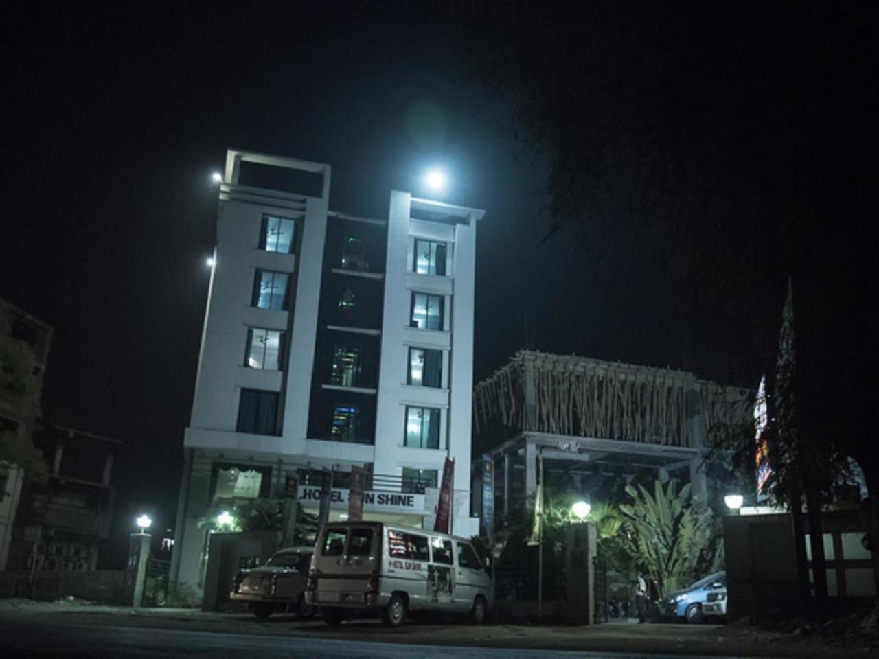 Hotel Sunshine Baharampur Exterior foto