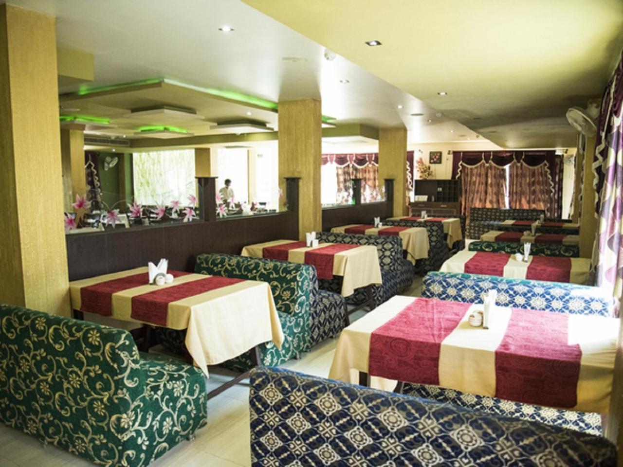 Hotel Sunshine Baharampur Exterior foto