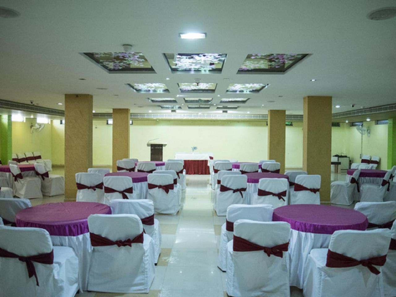 Hotel Sunshine Baharampur Exterior foto