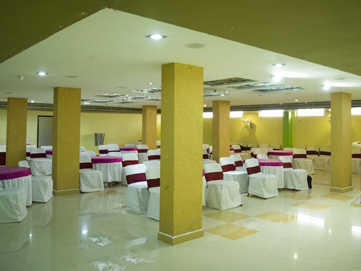 Hotel Sunshine Baharampur Exterior foto